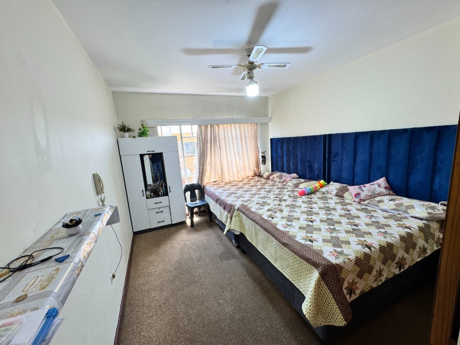 1 Bedroom Property for Sale in Potchefstroom North North West